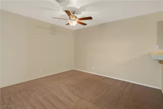 Photo #5: 2455242 Listing