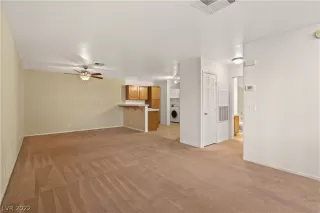 Photo #6: 2455242 Listing