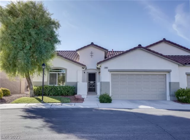 MLS: 2455253 Condo For Sale