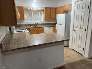 Photo #1: 2455287 Listing 