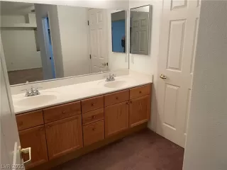 Photo #6: 2455287 Listing 