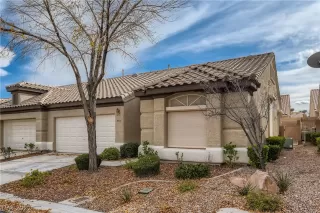 Photo #1: 2455296 Listing