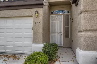 Photo #2: 2455296 Listing