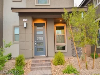 Photo #1: 2455305 Listing