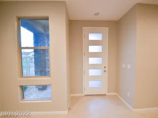 Photo #2: 2455305 Listing