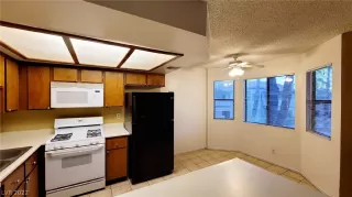 Photo #6: 2455321 Listing 