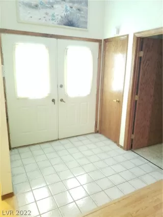 Photo #1: 2455327 Listing 