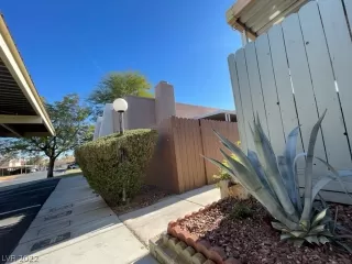 Photo #4: 2455387 Listing 