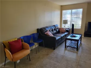 Photo #4: 2455434 Listing 