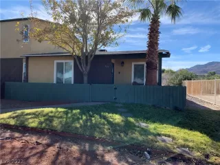 Photo #4: 2455476 Listing 