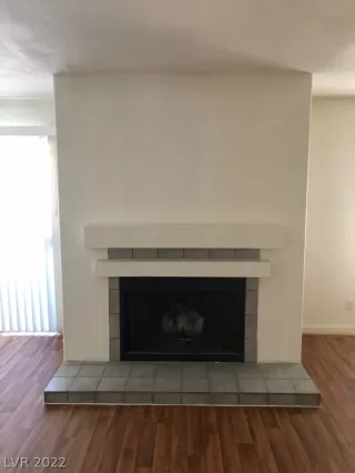 Photo #3: 2455516 Listing 