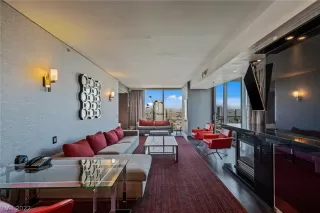 Photo #5: 2455526 Listing