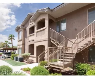 Photo #1: 2455540 Listing 