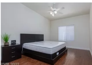 Photo #6: 2455540 Listing 