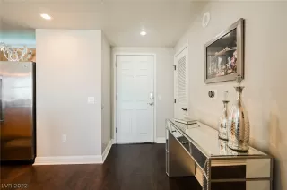 Photo #2: 2455567 Listing 