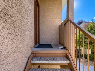 Photo #2: 2455599 Listing 