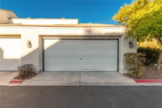 Photo #4: 2455630 Listing