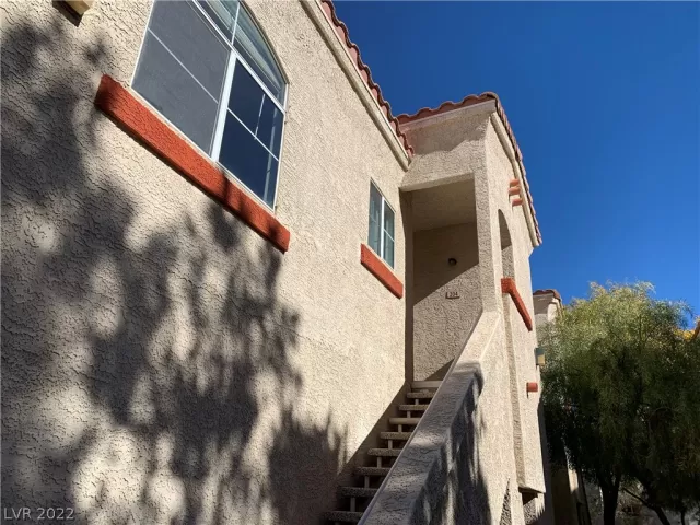 MLS: 2455647 Condo For Sale