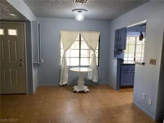 Photo #4: 2455659 Listing 