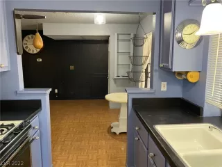 Photo #6: 2455659 Listing 