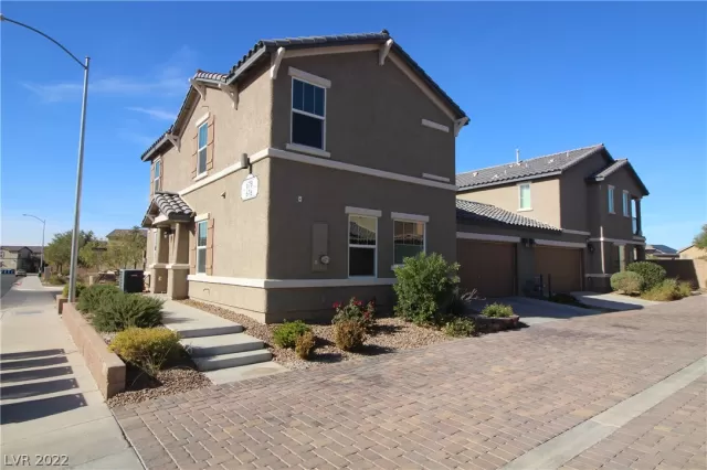 MLS: 2455677 Condo For Sale