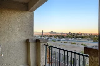 Photo #4: 2455689 Listing 