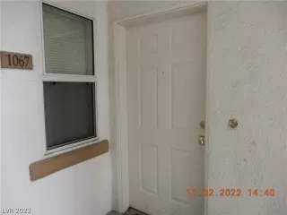 Photo #4: 2455719 Listing 