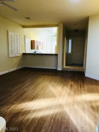 Photo #3: 2455746 Listing 