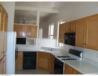 Photo #4: 2455746 Listing 
