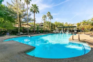 Photo #1: 2455824 Listing