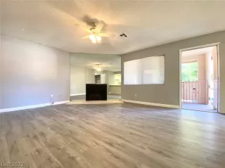 Photo #2: 2455835 Listing 