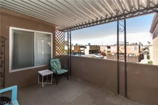 Photo #2: 2455848 Listing 