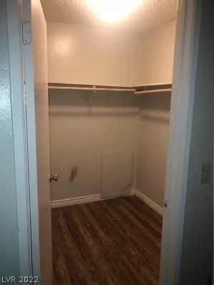 Photo #5: 2455873 Listing 