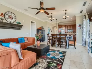 Photo #5: 2455894 Listing 