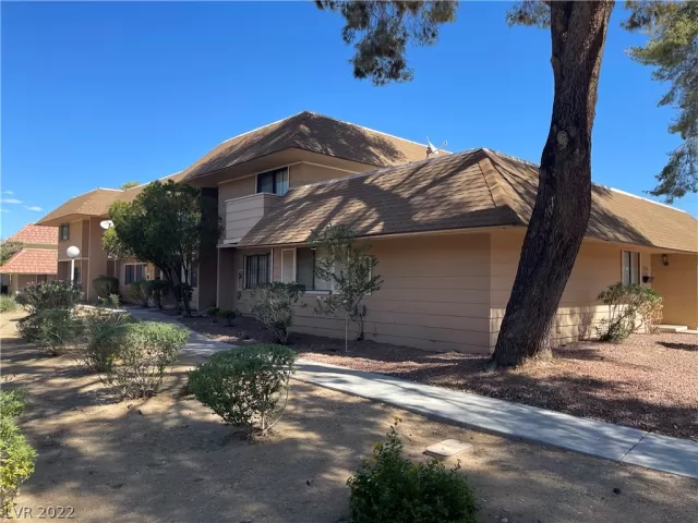 MLS: 2455941 Condo For Sale