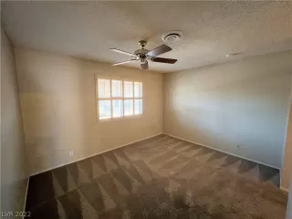 Photo #5: 2455941 Listing 