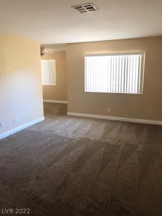 Photo #5: 2455944 Listing 