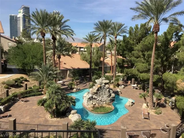 MLS: 2455951 Condo For Sale