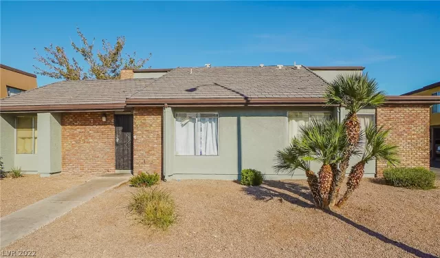 MLS: 2455977 Condo For Sale