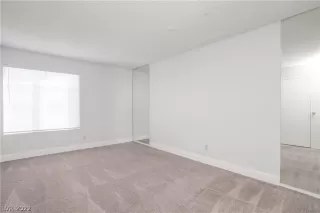 Photo #6: 2455977 Listing 