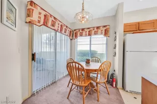 Photo #4: 2456062 Listing 