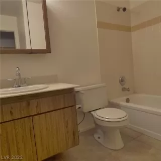 Photo #6: 2456082 Listing 