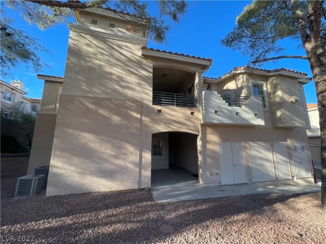 MLS: 2456124 Condo For Sale