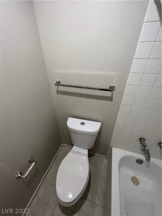 Photo #6: 2456132 Listing 