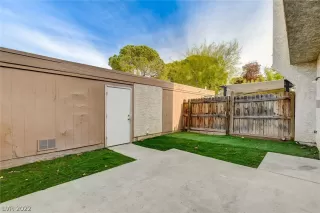 Photo #4: 2456168 Listing