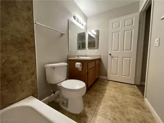 Photo #6: 2456211 Listing 