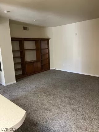 Photo #2: 2456235 Listing 