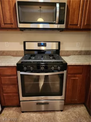 Photo #4: 2456264 Listing 