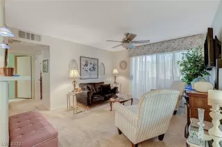 Photo #3: 2456270 Listing