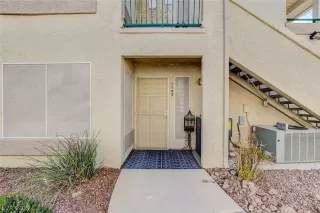 Photo #5: 2456270 Listing